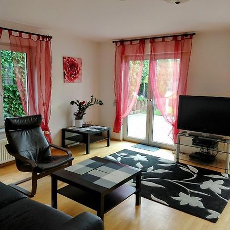 אנפטאל Julia'S Monteur Oase - Premium Apartment Exklusiv Fuer Solo-Reisende מראה חיצוני תמונה