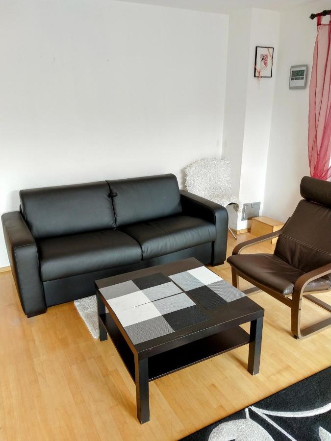 אנפטאל Julia'S Monteur Oase - Premium Apartment Exklusiv Fuer Solo-Reisende מראה חיצוני תמונה